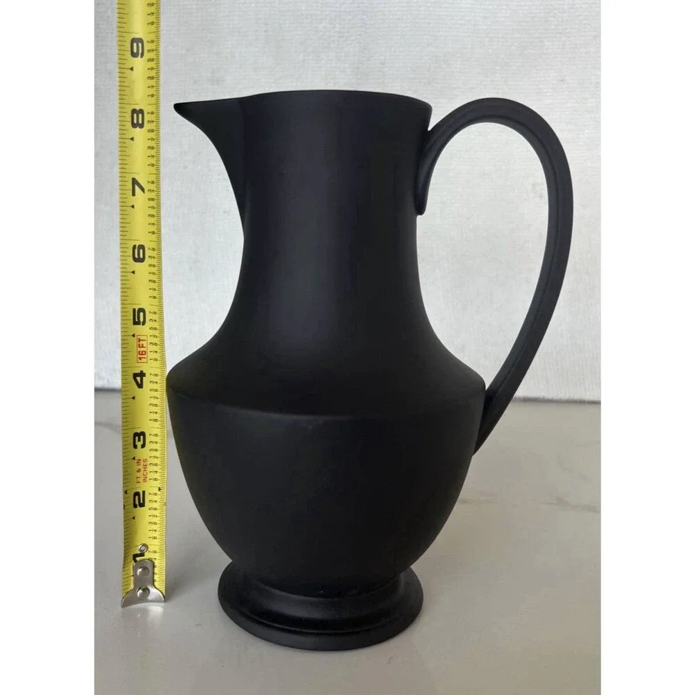 SIR/MADAM Toulouse No. 2 Black Stoneware Pitcher 8” TOU02-BLK Matte